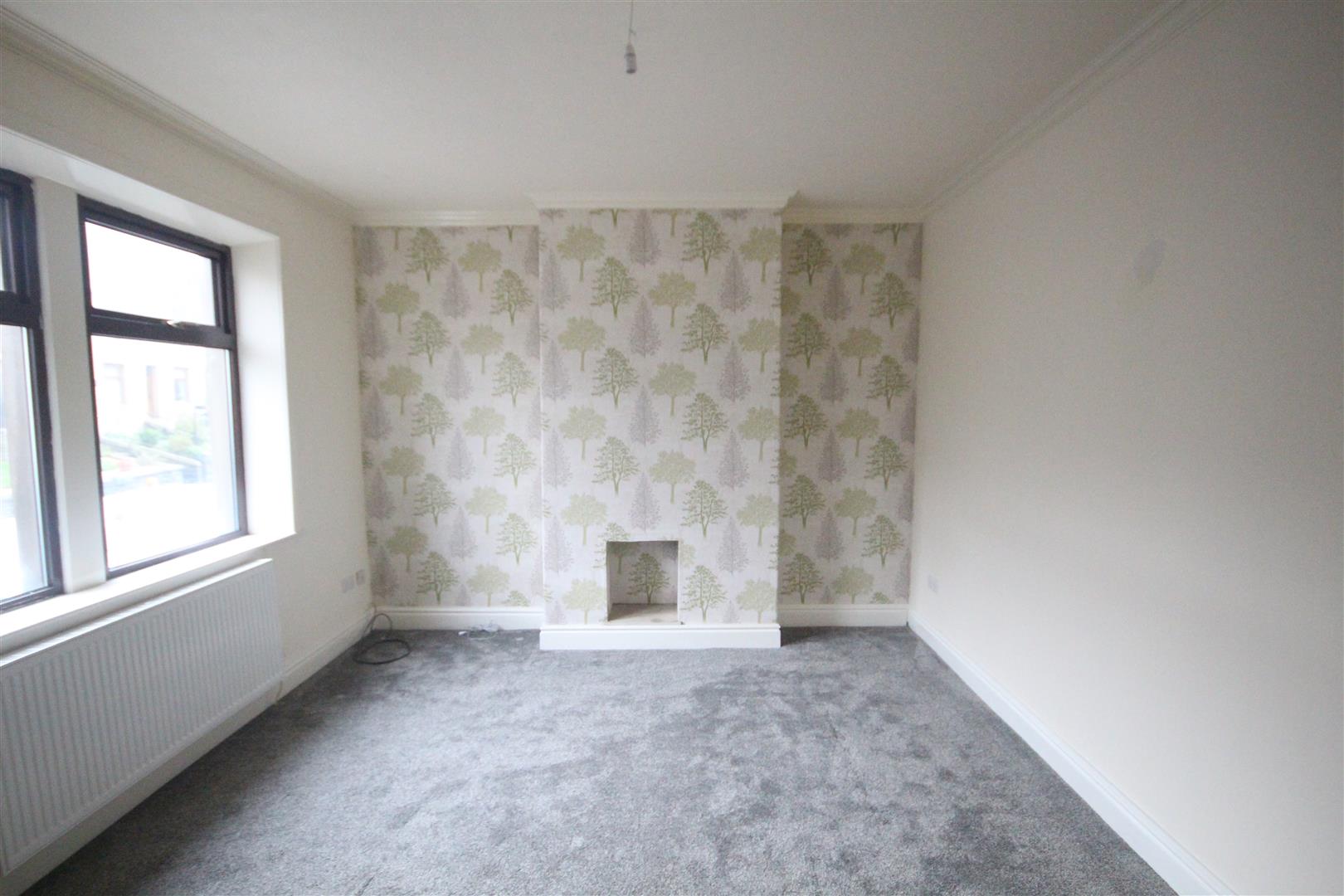 2 bedroom flat To Let in Foulridge, Colne - IMG_5386.jpg